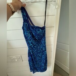 Beautiful Primavera Homecoming dress.